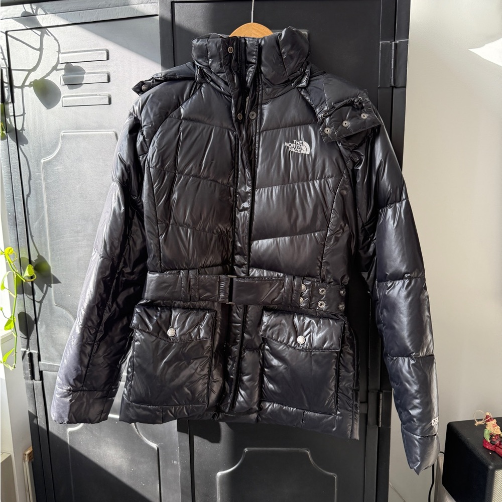 The North Face Women's Shiny Black Puffer Jacket